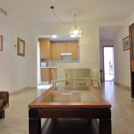Piso En La Carihuela A 1 Min De La Playa Torremolinos